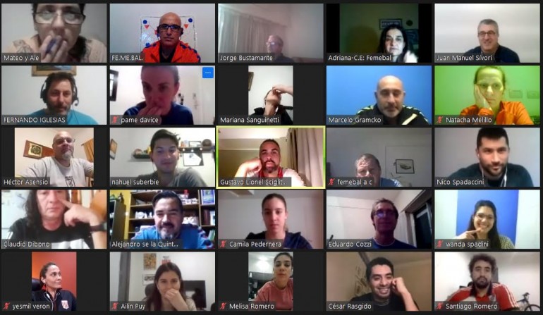 Arrancamos las charlas con entrenadores y capitanes